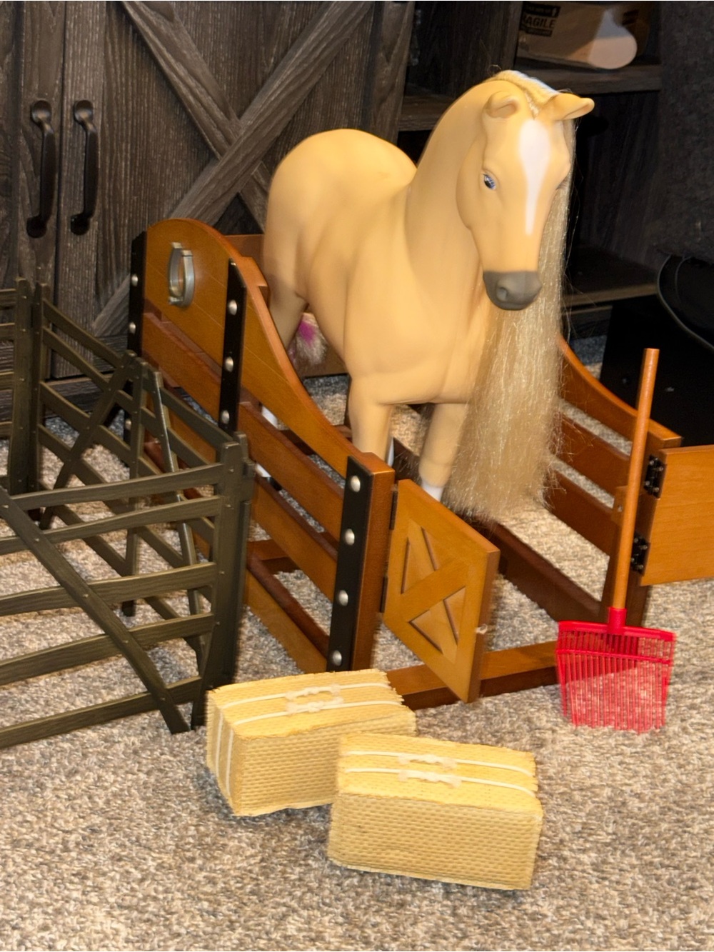 American Girl Horse Stable playset